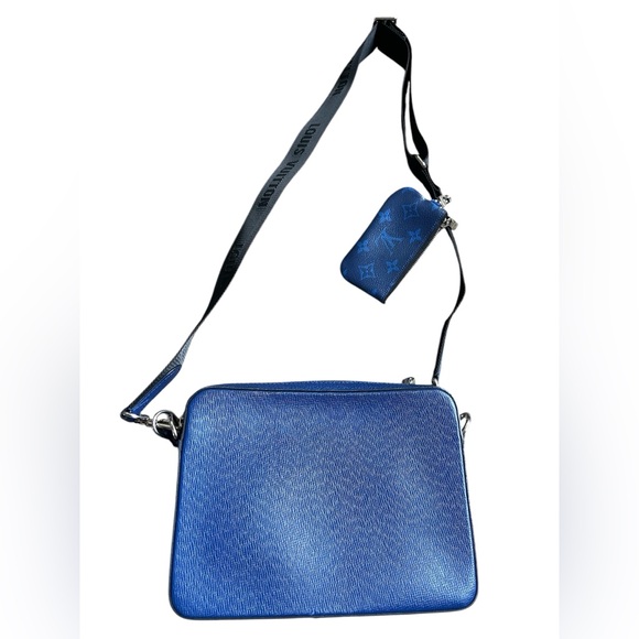 Authentic Louis Vuitton Trio Messenger Bag Monogram Taigarama Cobalt Blue - Picture 4 of 7